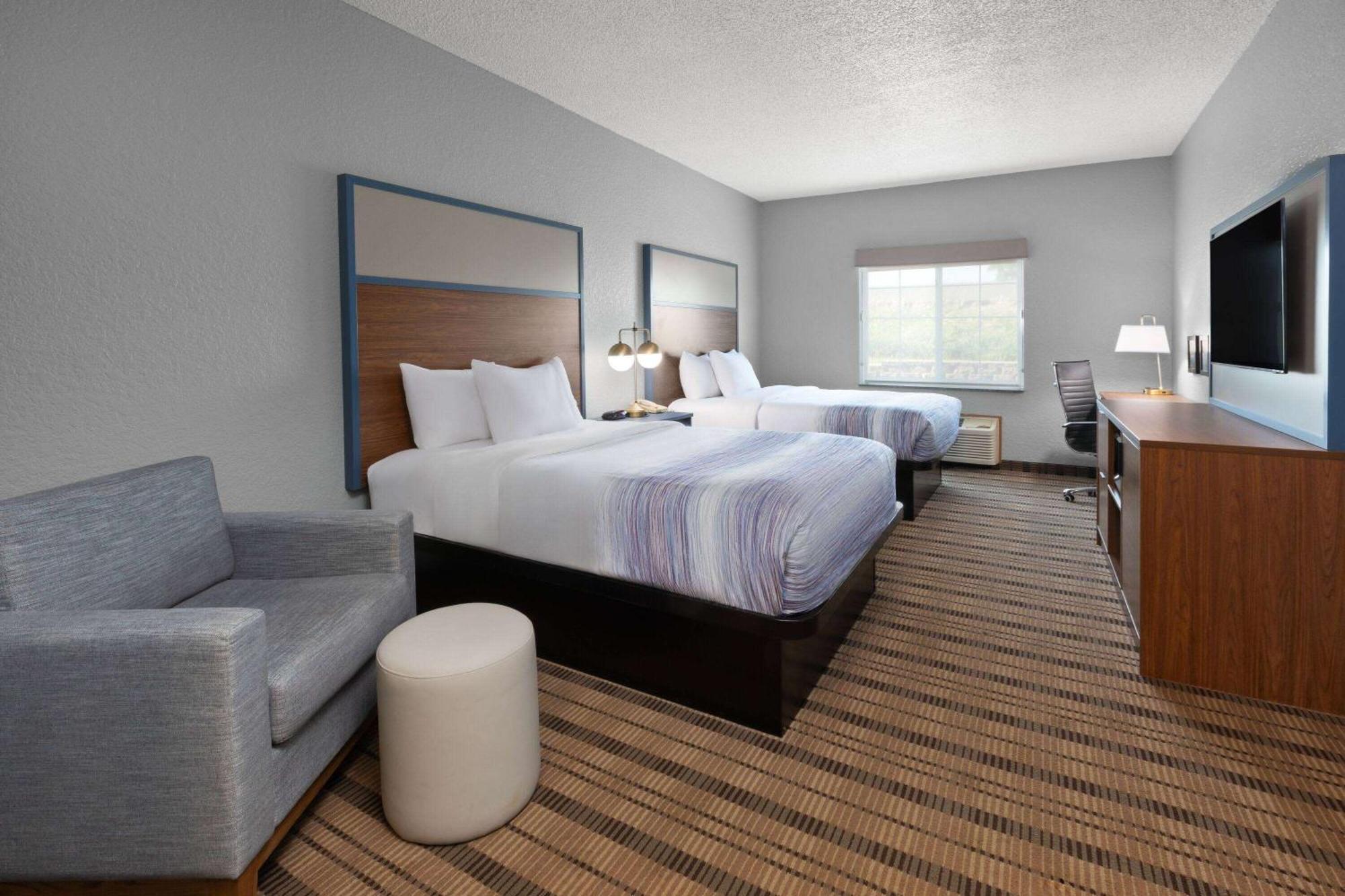 Pioneer Inn & Suites Grinnell Kültér fotó