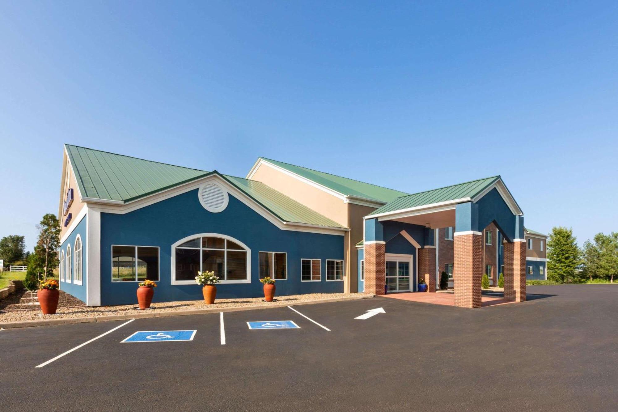 Pioneer Inn & Suites Grinnell Kültér fotó